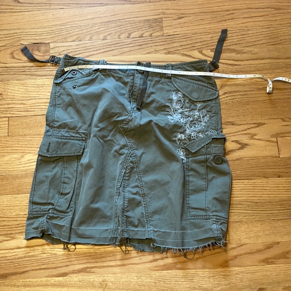 GAP Olive Embroidered Cargo Mini Skirt